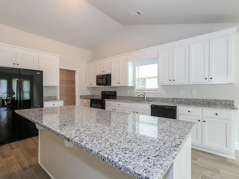40 Heartland Cir — Photo 5