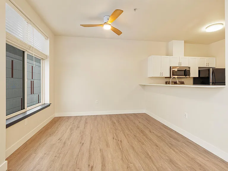 St. Theodore Apartments on Roosevelt! — Photo 18