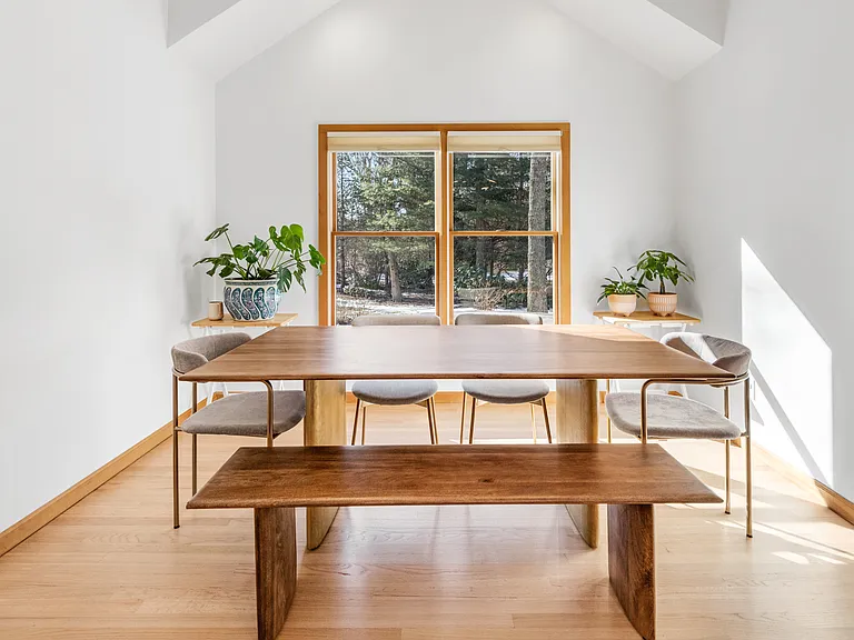 563 Montauk Hwy — Photo 8