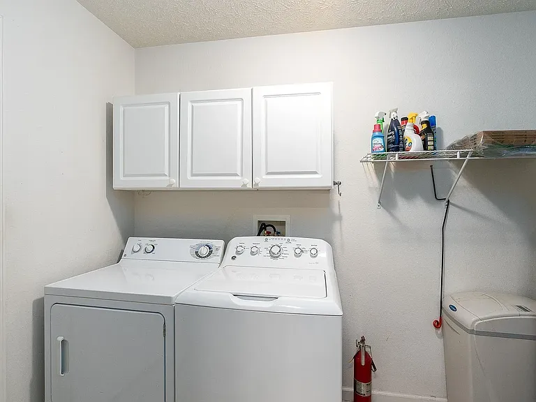 329 Bluegrass Dr — Photo 22