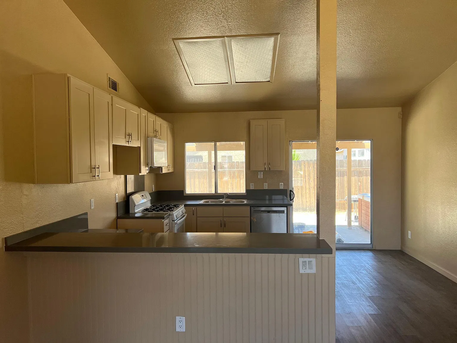 Murrieta Rd, Perris — Photo 3
