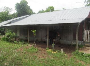 4738 Little Red River Rd, Marshall, AR 72650