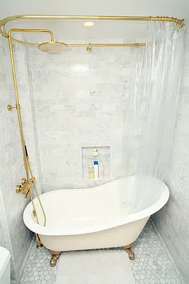 Rented by Alexander Bilu, LREB | media 14