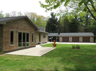 11499 Ruess Rd, Perry, MI 48872