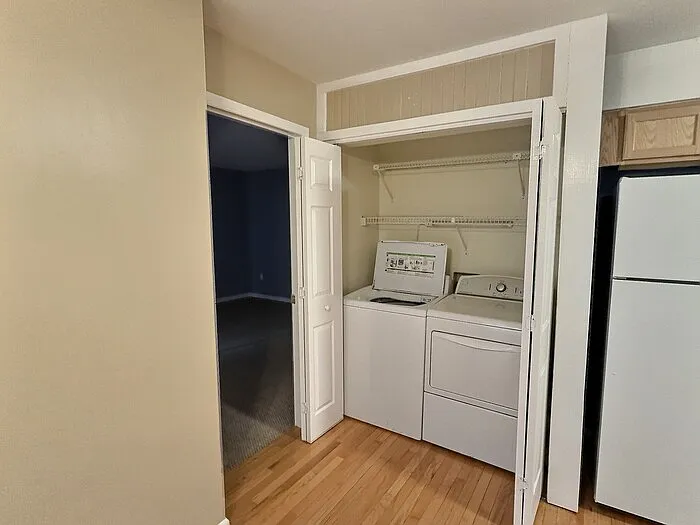 233 Summerwalk Cir — Photo 4