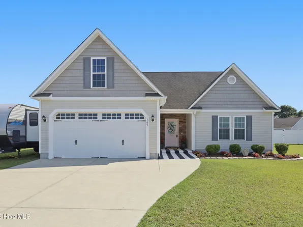 109 Kayak Court, Swansboro, NC 28584