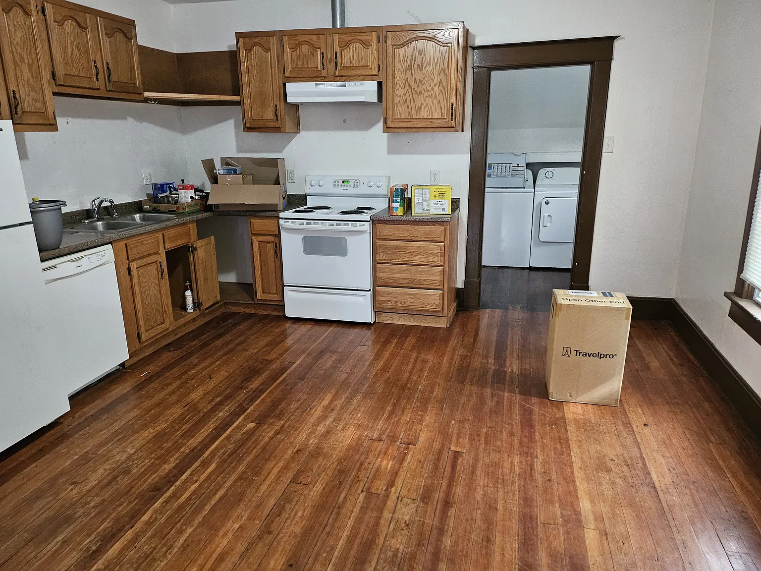 1000 Humboldt St — Photo 2