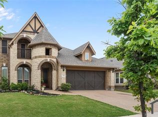 725 Trenton Dr, Aubrey, TX 76227