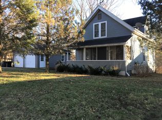 220 Darwin St, Lake Geneva, WI 53147