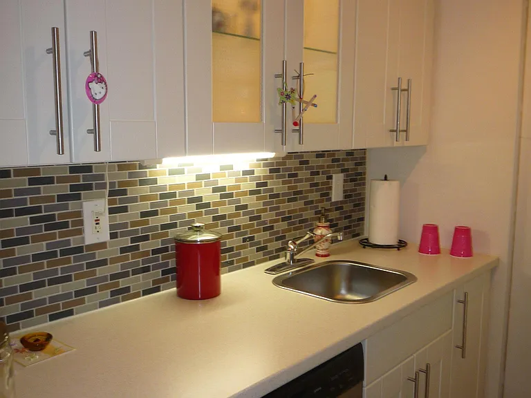 817 NE 16th Ter #2 — Photo 3