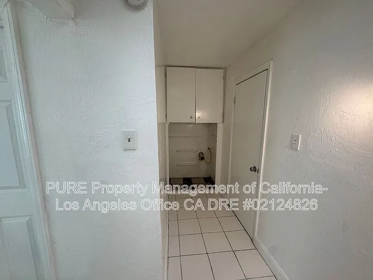 4157 1/2 W 162nd St — Photo 12