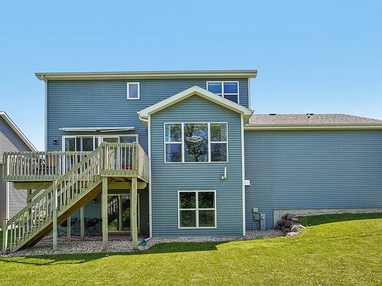 236 Sunshine Ln — Photo 52