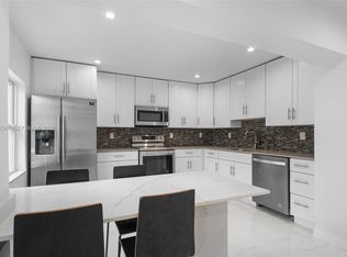 524 NW 10th St #0, Hallandale, FL 33009