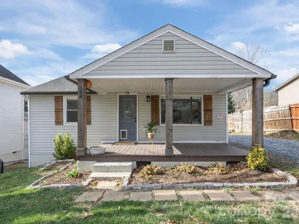 164 Lakeside Dr, Asheville, NC 28806
