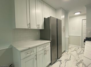 17 River Rd APT B, Nutley, NJ 07110
