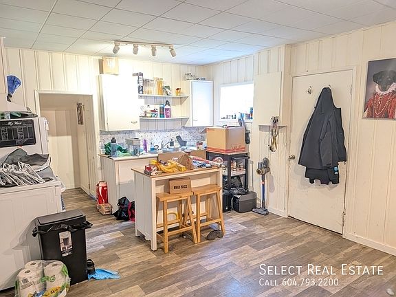 3rd image of 66570 Kereluk Rd