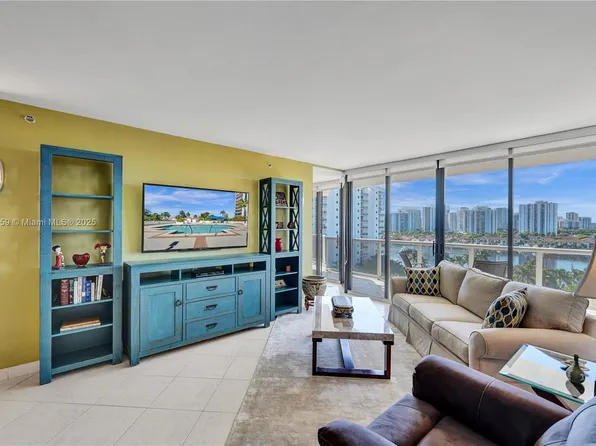 3600 Yacht Club Dr APT 904, Aventura, FL 33180