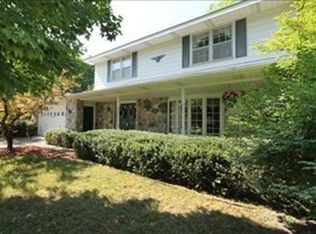 4825 Timberview Ct NE, Grand Rapids, MI 49525