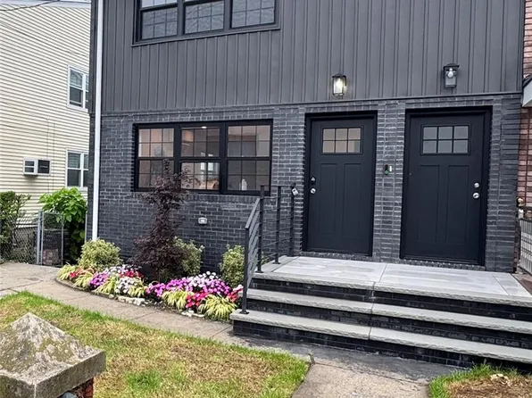 14590 226th St, Springfield Gardens, NY 11413