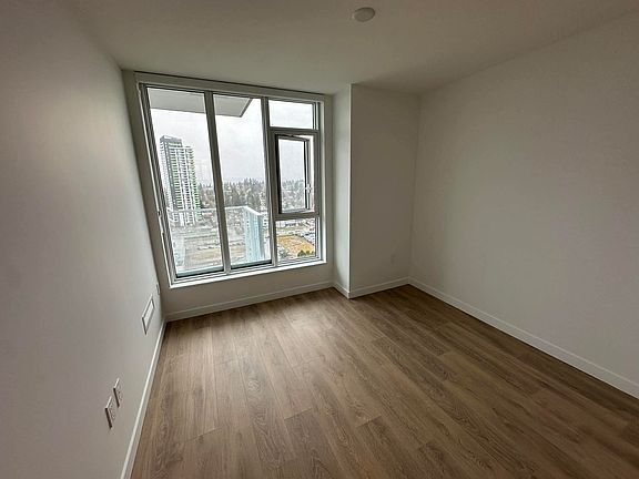 3rd image of 13738 Central Ave #2008