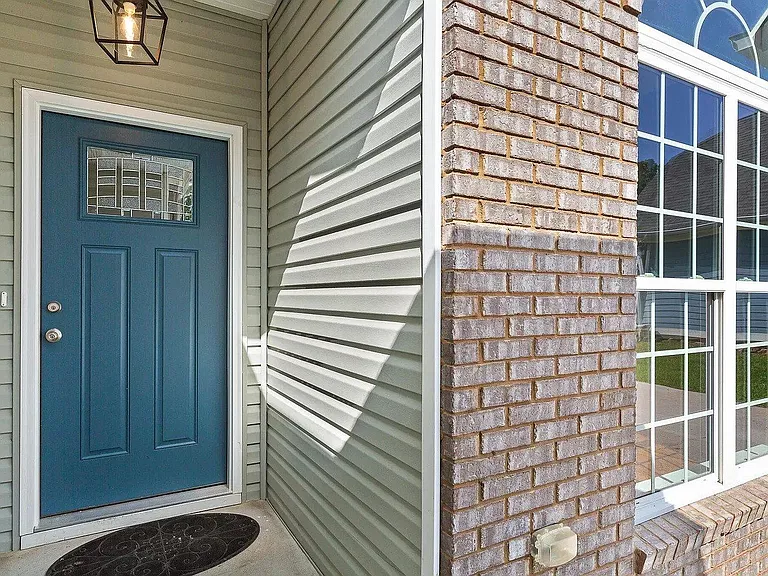 1833 Holly Oak Ln — Photo 24