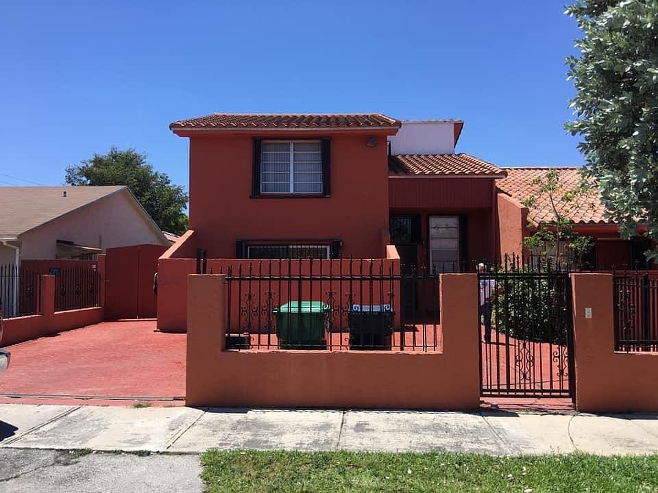 1st image of 10916 NW 1st Ln