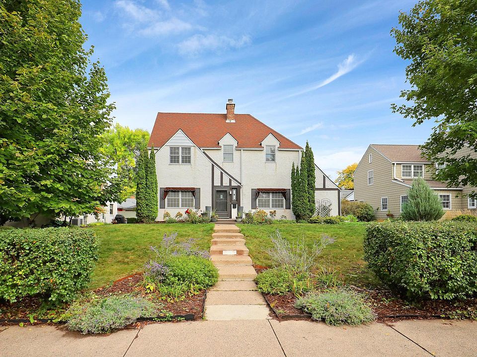 1st image of 1769 Hillcrest Ave