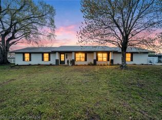 1343 Richmond Rd, Van Buren, AR 72956