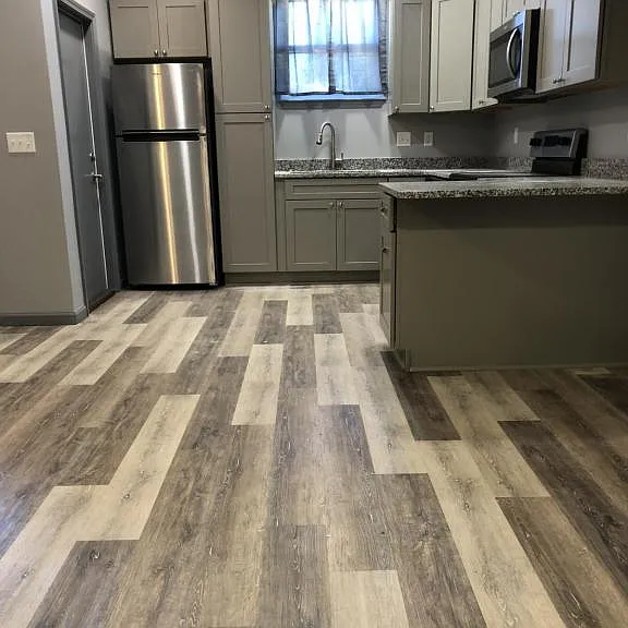 1234 Grace Ave — Photo 3