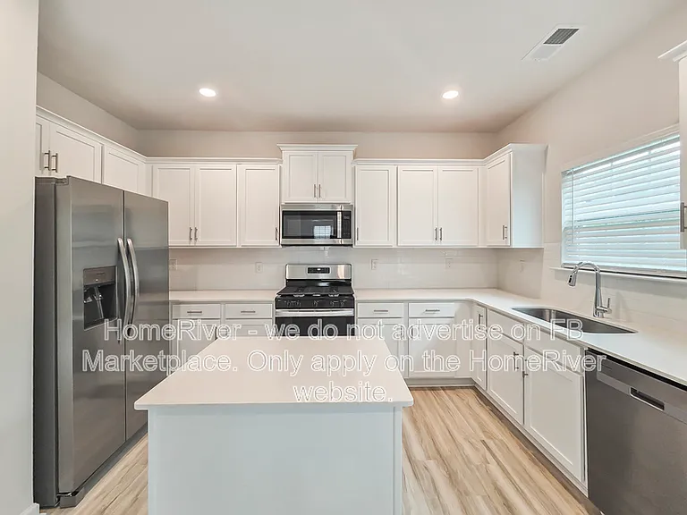 3922 Ashton Dr — Photo 8