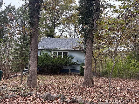 2nd image of 26513 Niagra Dr