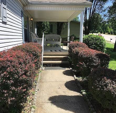 2nd image of 926 Deer Haven Dr