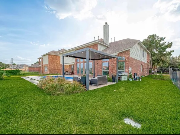 10614 Opal Ridge Dr, Houston, TX 77095
