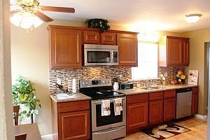 1st image of 1506 Manitowoc Ave