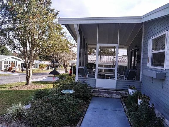 3rd image of 210 Birch St #291