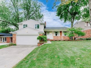 4015 Parkview Dr, Royal Oak, MI