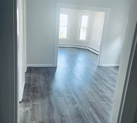 4th image of 14 Thorndike St #2