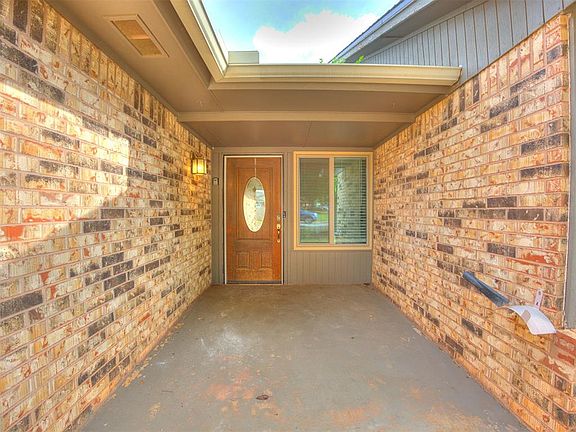 5th image of 2021 Foxfire Rd
