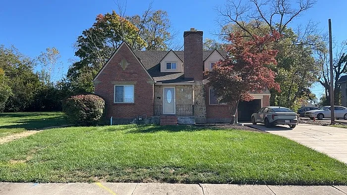 2 bed, 1.0 bath, 1327 sqft, $1,250 — Photo 2