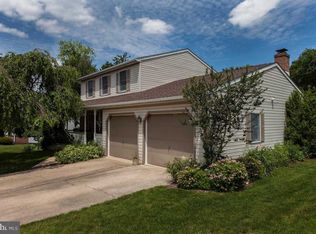 1402 Princeton Rd, Mechanicsburg, PA 17050