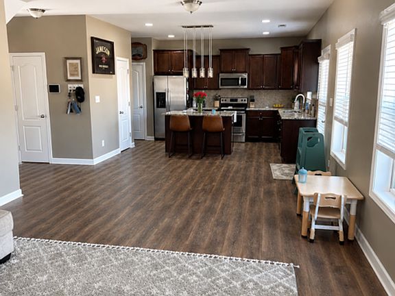 4th image of 2520 Clear Pines Ct