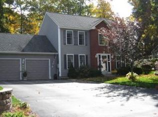 59 Lindsay Rd, Hooksett, NH 03106