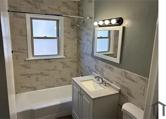 2 bed, 1000 sqft, $1,500 — Photo 3