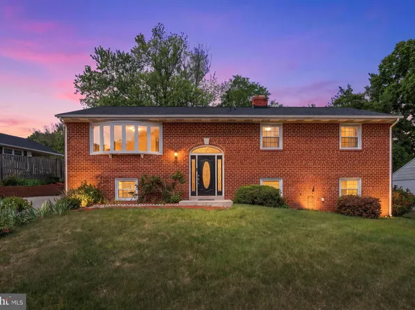33 Bannington Dr, Upper Marlboro, MD 20774