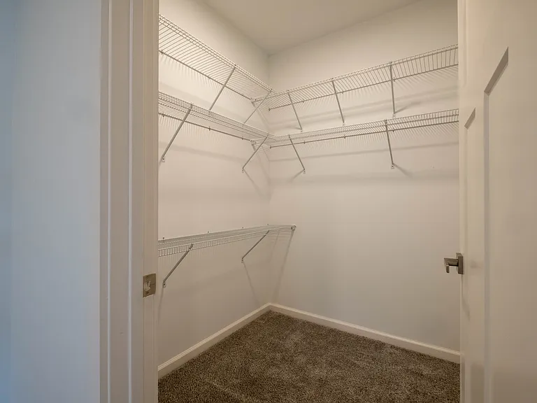 The Pearl Apartments — Photo 22