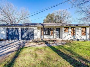 212 Myers Ave, Cleburne, TX 76033
