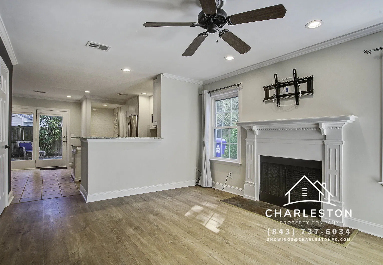 3 bed, 2.5 bath, 1250 sqft, $3,195 — Photo 4