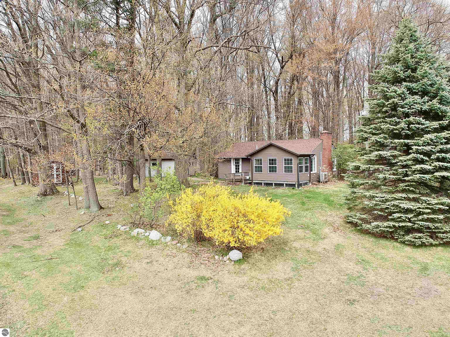 8369 E Willard Rd, Crystal, MI 48818 Zillow