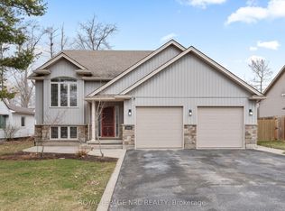 3044 Hyman Ave, Fort Erie, ON L0S 1N0