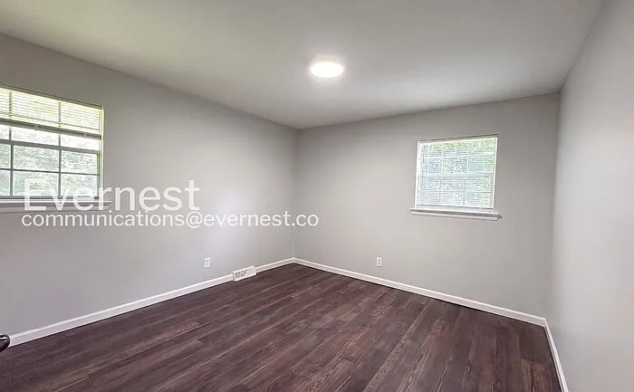 222 Rebecca Dr — Photo 20